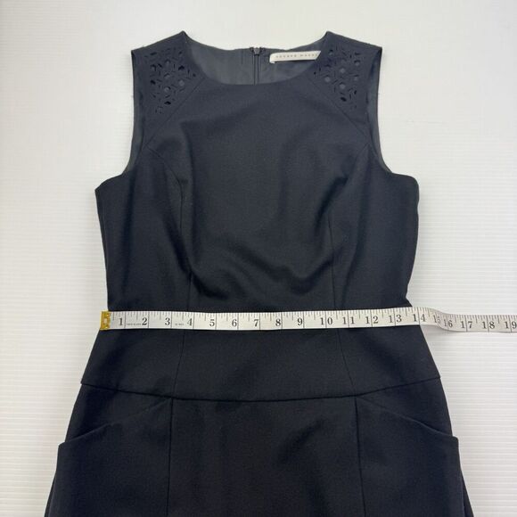 Susana Monaco Dress Size 6 Black Wool Pockets Lined with Laser Cut Pattern - Picture 11 of 12